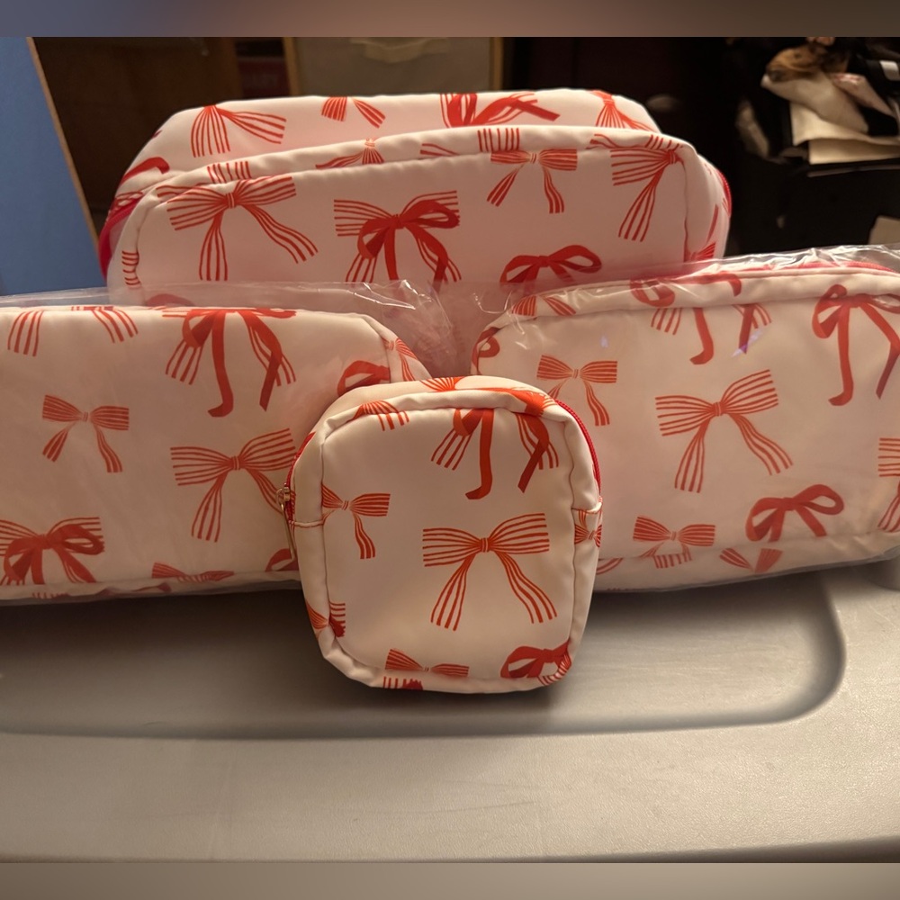 Pink Lily Bow Cosmetic Bag Set